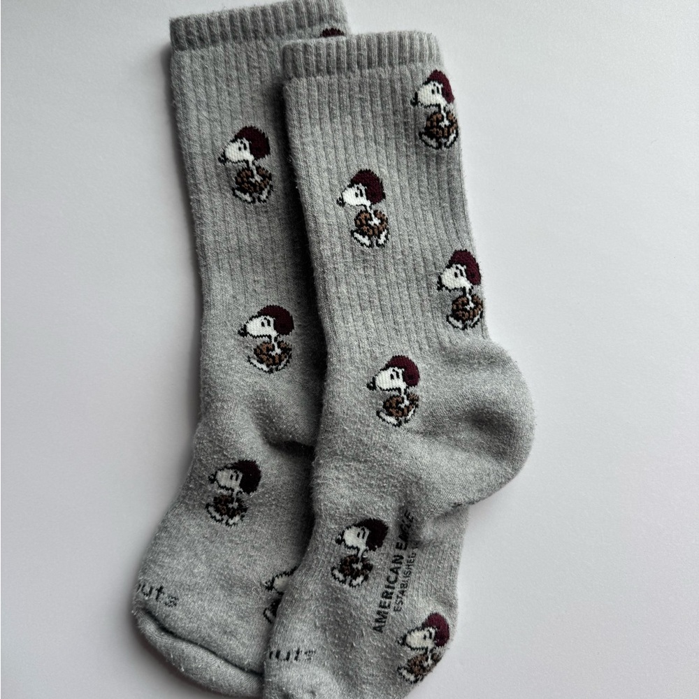 American Eagle Outfitters Gray Snoopy Crew Socks with Football picture